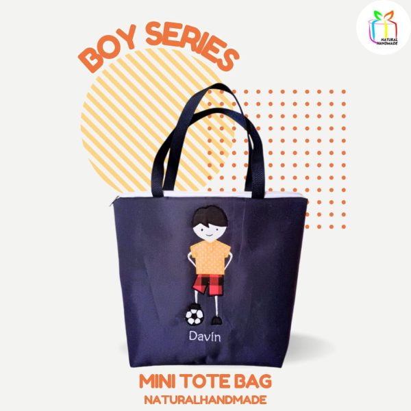 Mini Tote Lucu Gambar Hobi – Souvenir Ulang Tahun Anak yang Menarik dan Bermanfaat!