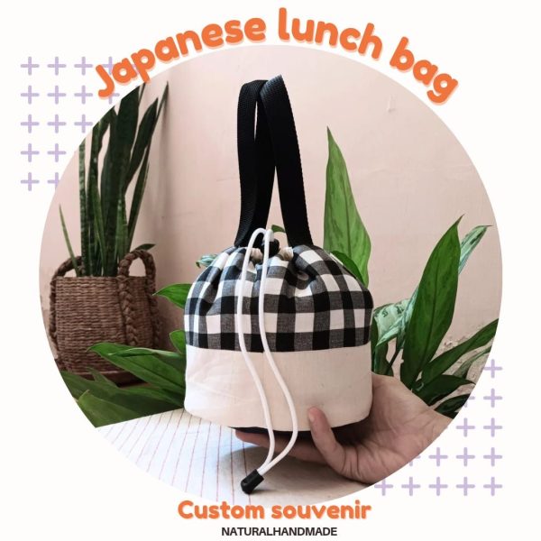 Japanese Lunch Bag Tabung: Kotak Hitam Yang Memukau